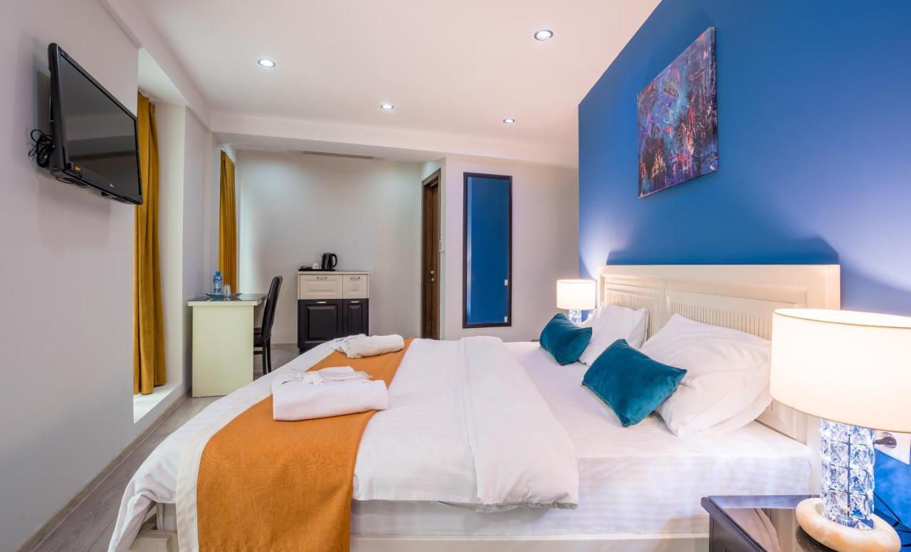 טביליסי Capitol Hotel By Umbrella מראה חיצוני תמונה