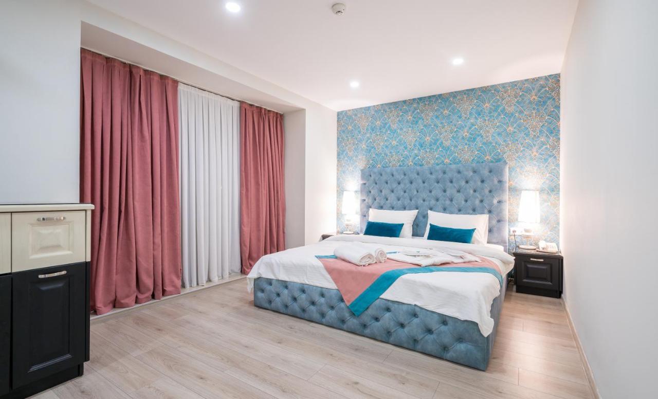 טביליסי Capitol Hotel By Umbrella מראה חיצוני תמונה